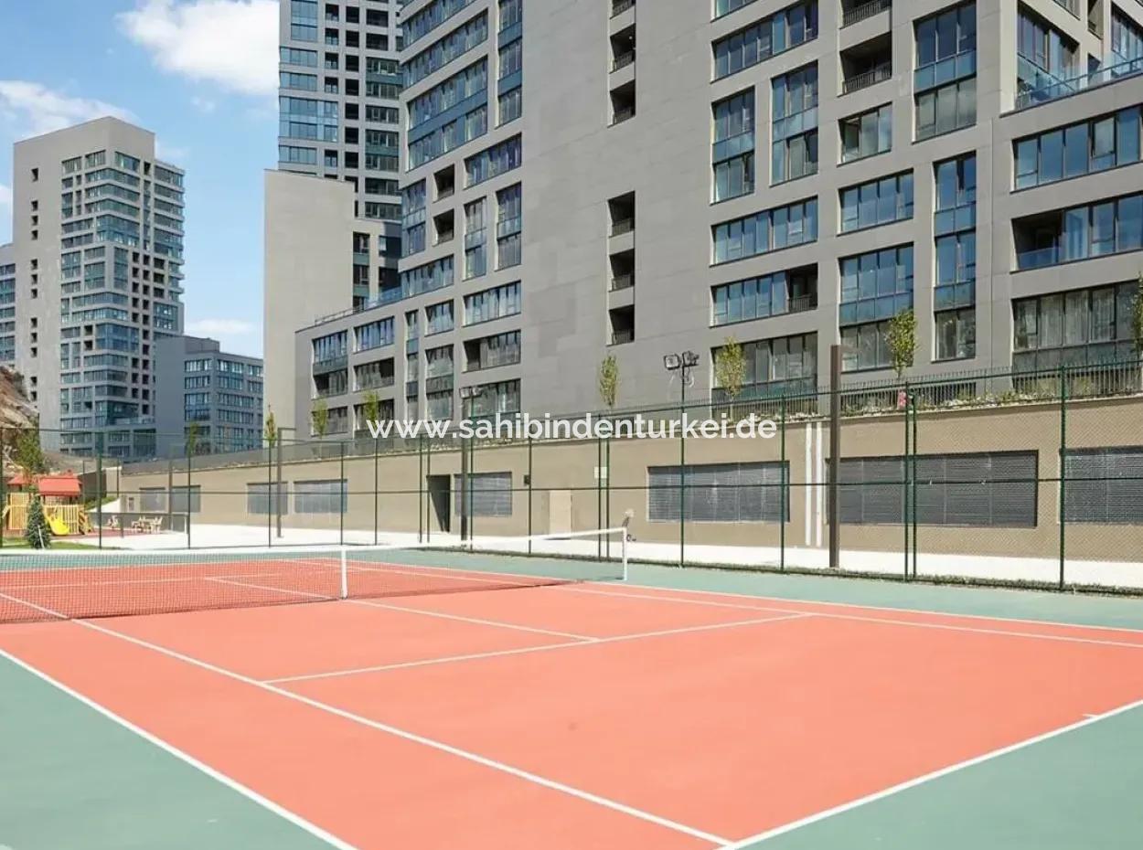 Boş Krediye Uygun İncek Loft Satılık  Teraslı 4+1  Peyzaj Manzaralı 137 M² 4.Kat Daire