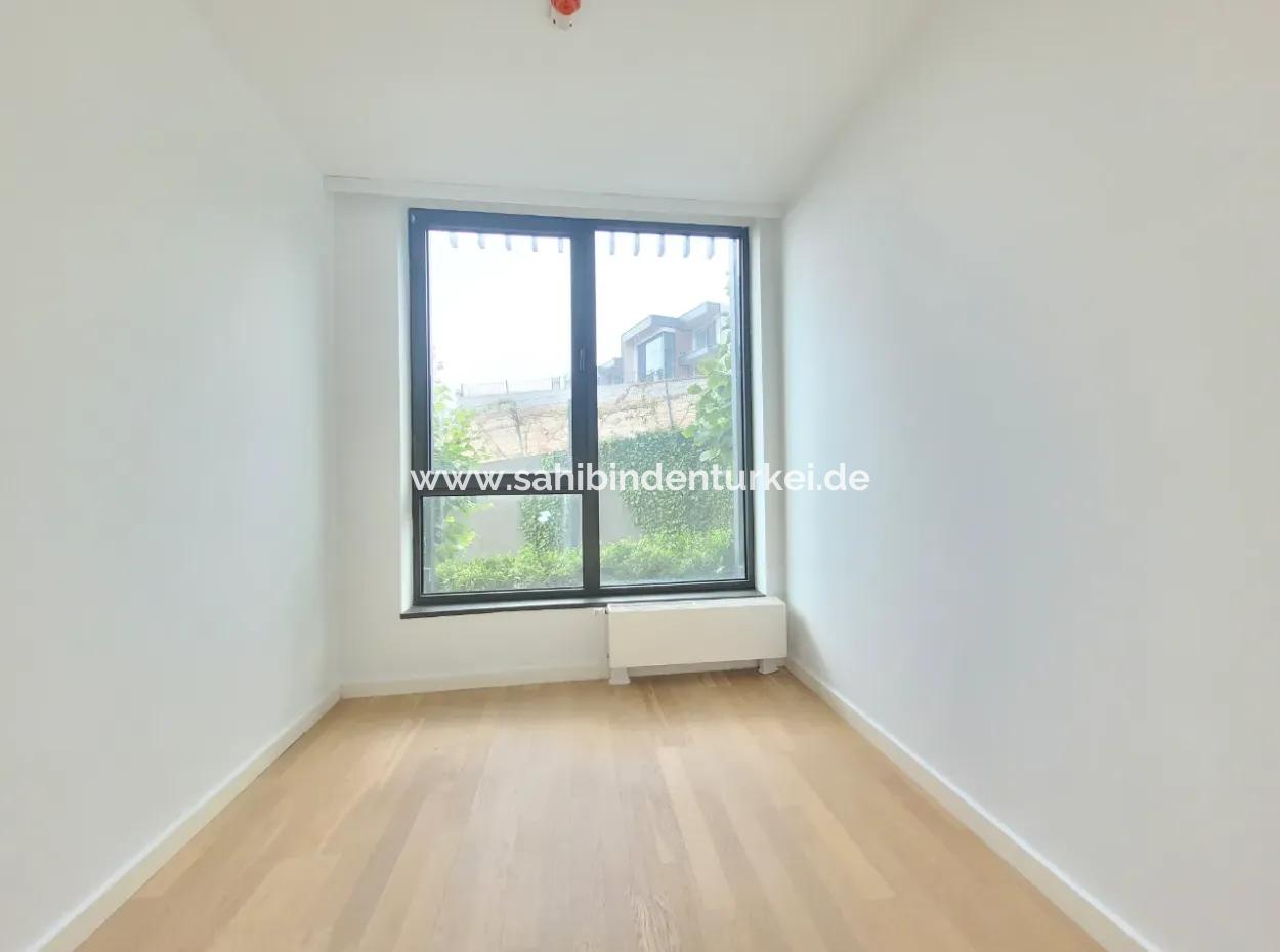 Boş İncek Loft Satılık  Teraslı 4+1  Mogan Manzaralı 146 M² 1.Kat Daire