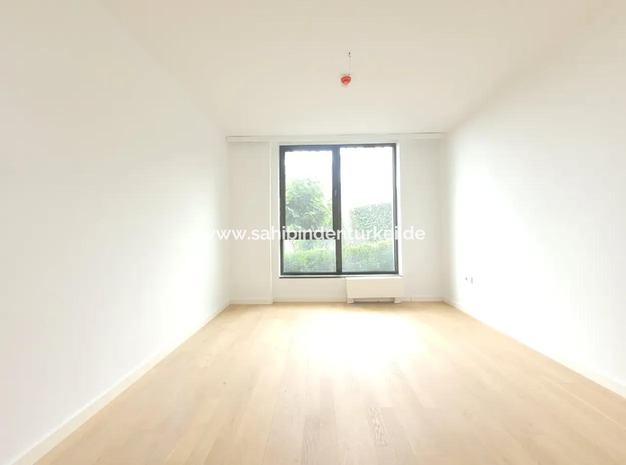 Boş İncek Loft Satılık  Teraslı 4+1  Mogan Manzaralı 146 M² 1.Kat Daire