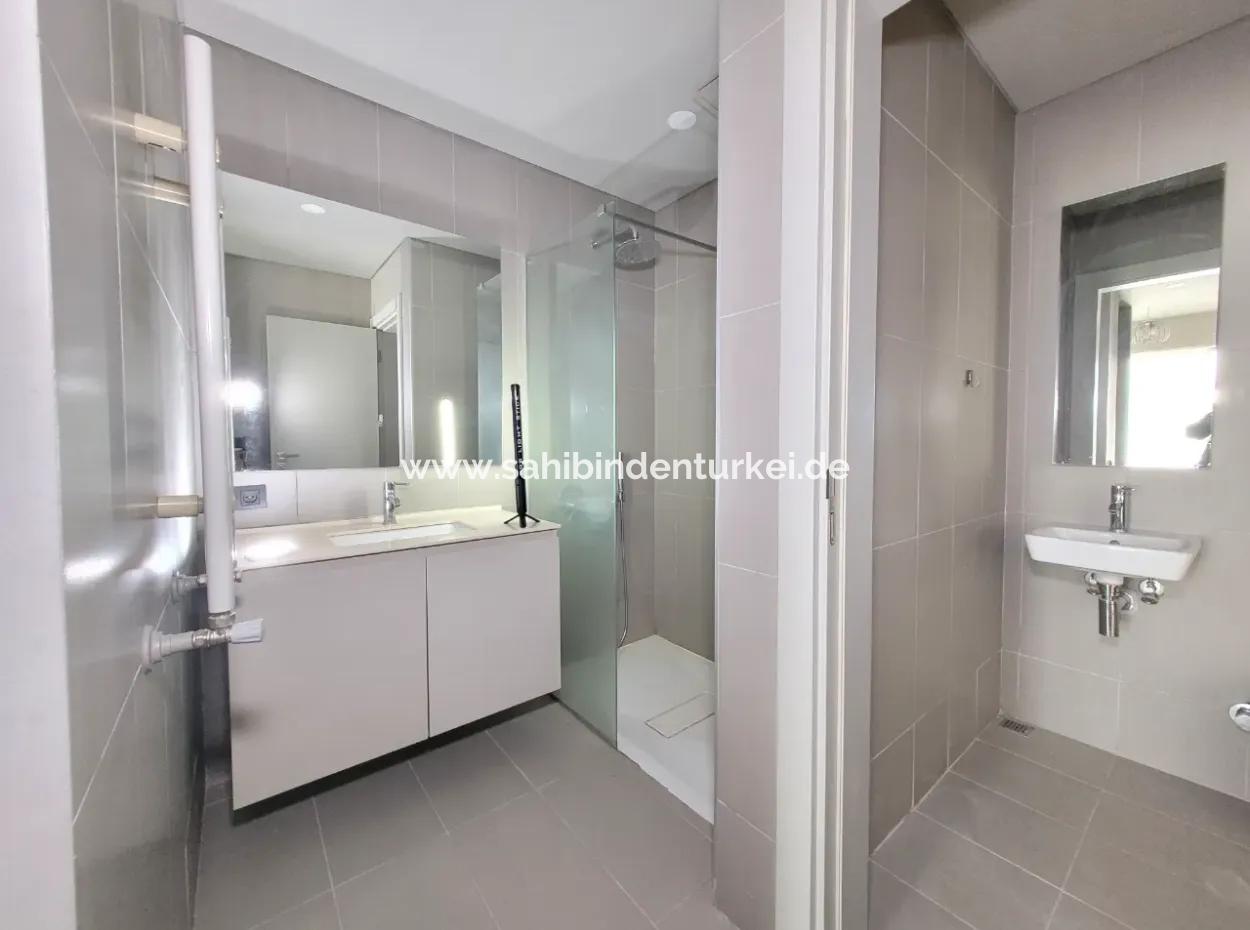 İncek Loft Satılık 1+1 Şehir Manzaralı 20.Kat Daire