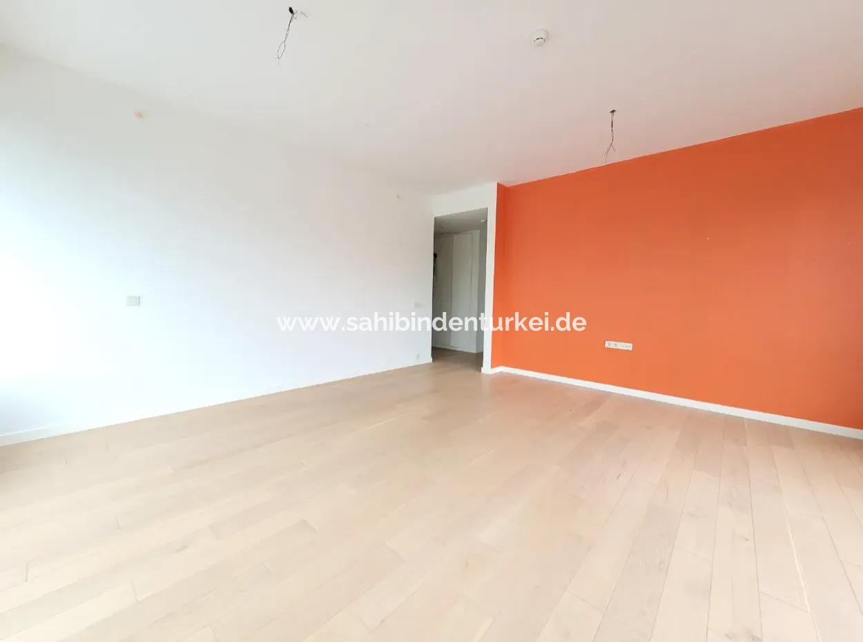 İncek Loft Satılık Teraslı  3+1 Şehir Manzaralı 3.Kat Daire