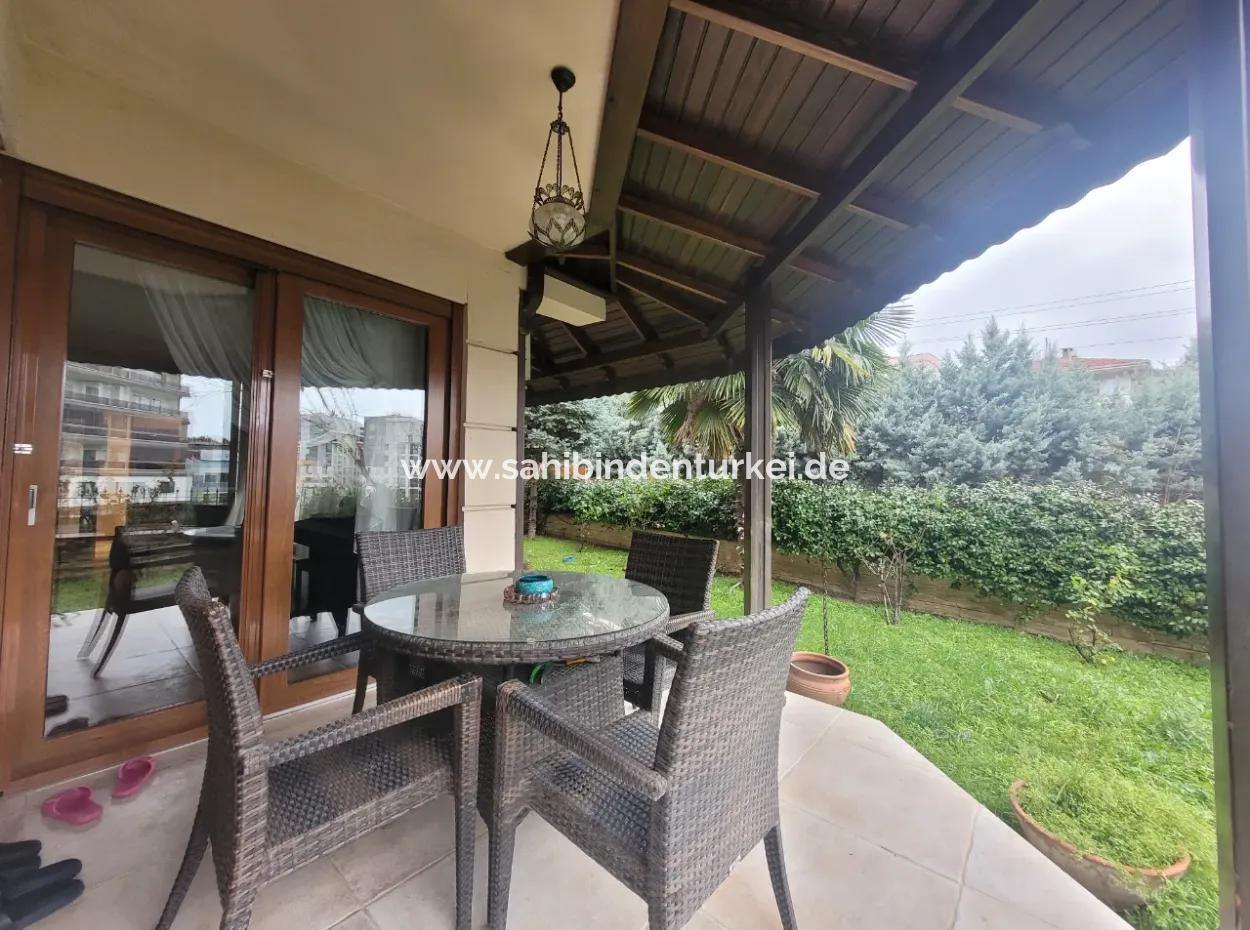 Vatandaşlığa Uygun Bursa Nilüfer Konak Mah. 340 M ² Panoramik Manzaralı Tam Müstakil Dubleks Satılık Villa