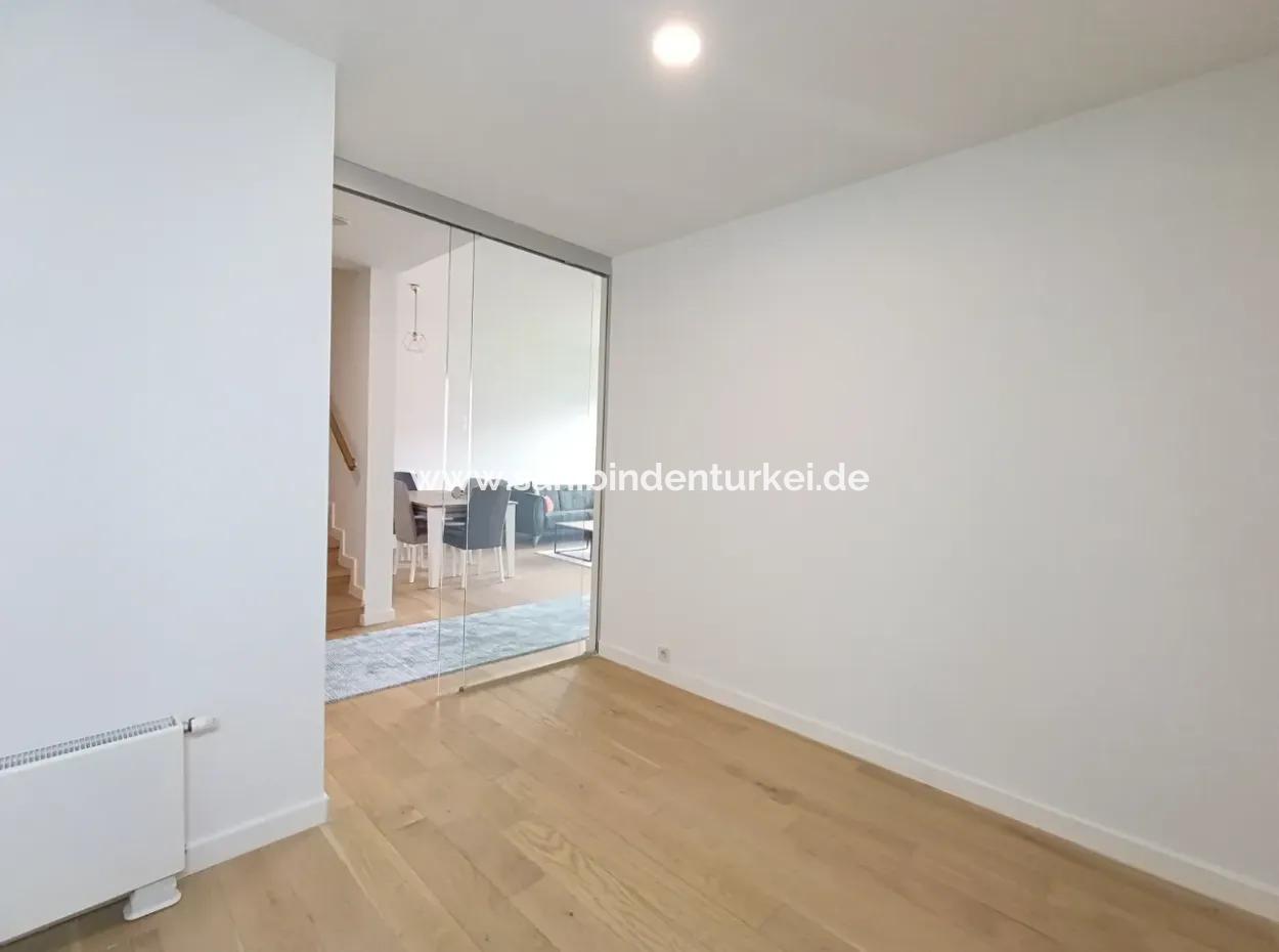 Boş Krediye Uygun Göl Manzaralı İncek Loft Satılık  3+1 Dubleks Peyzaj Manzaralı 2.Kat Daire
