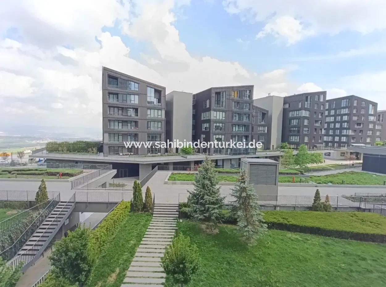 Boş Krediye Uygun Göl Manzaralı İncek Loft Satılık  3+1 Dubleks Peyzaj Manzaralı 2.Kat Daire