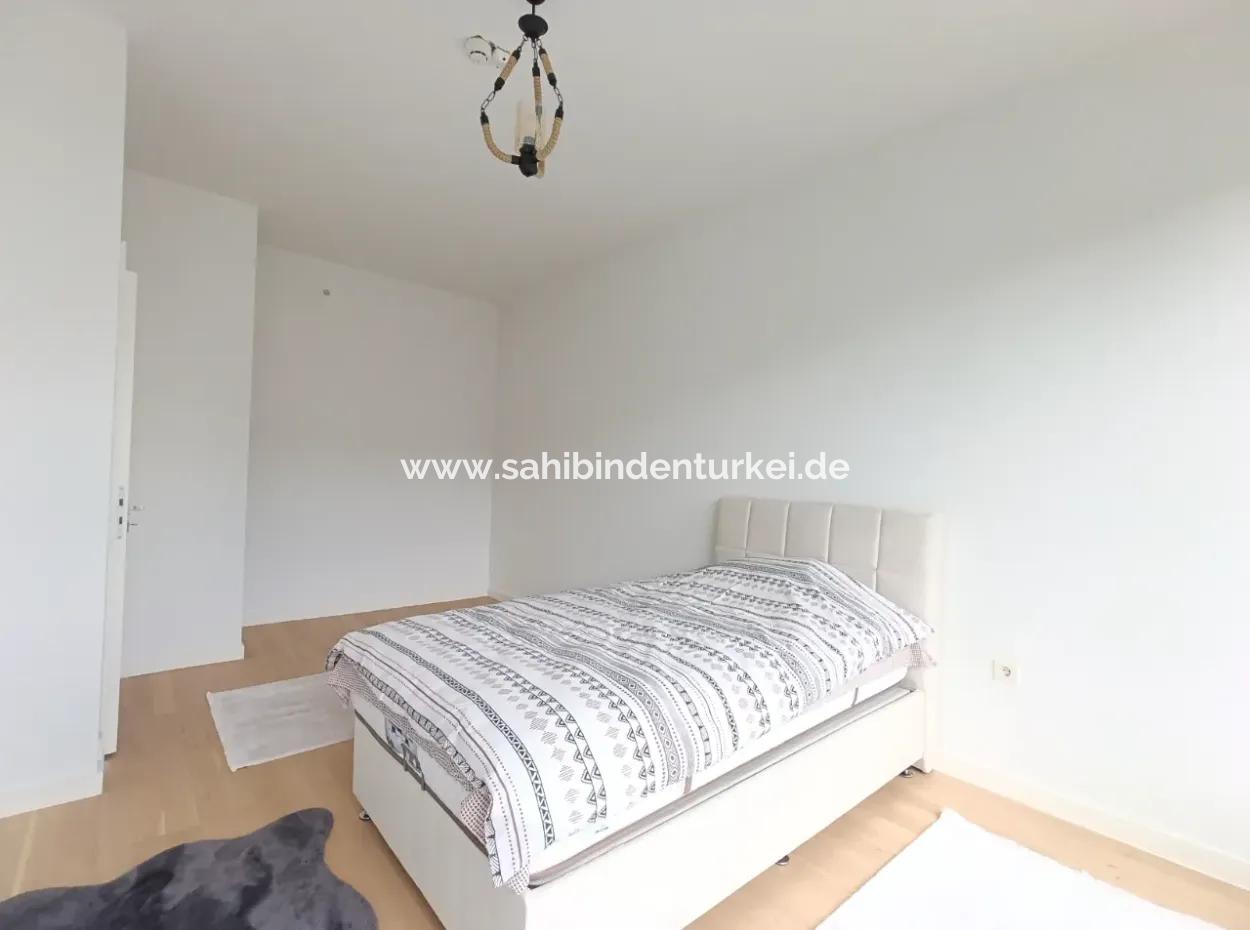 Boş Krediye Uygun Göl Manzaralı İncek Loft Satılık  3+1 Dubleks Peyzaj Manzaralı 2.Kat Daire