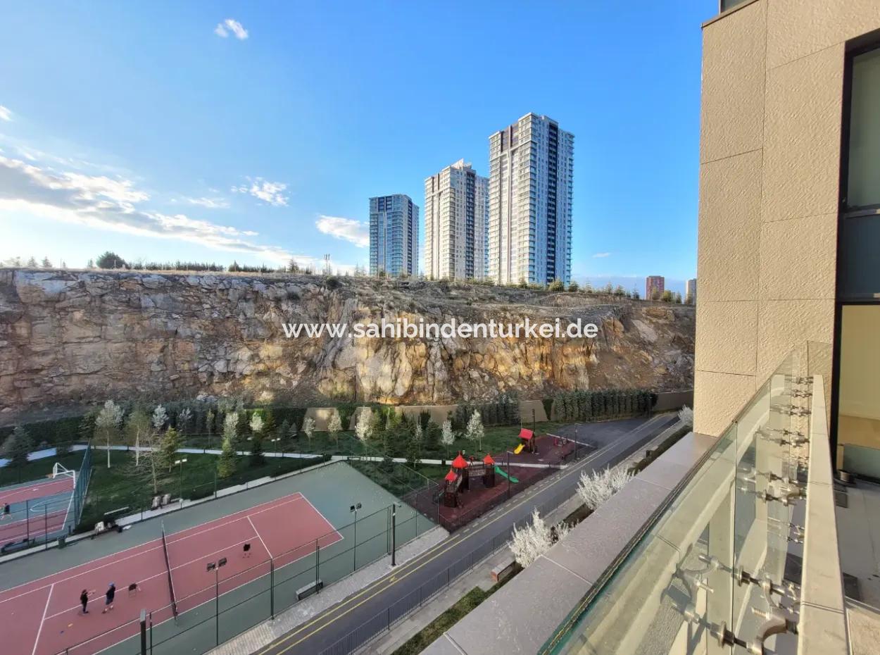 Krediye Uygun Boş İncek Loft Satılık 2,5+1 Peyzaj Manzaralı Bahçe Katı Daire 2 Bahçeli