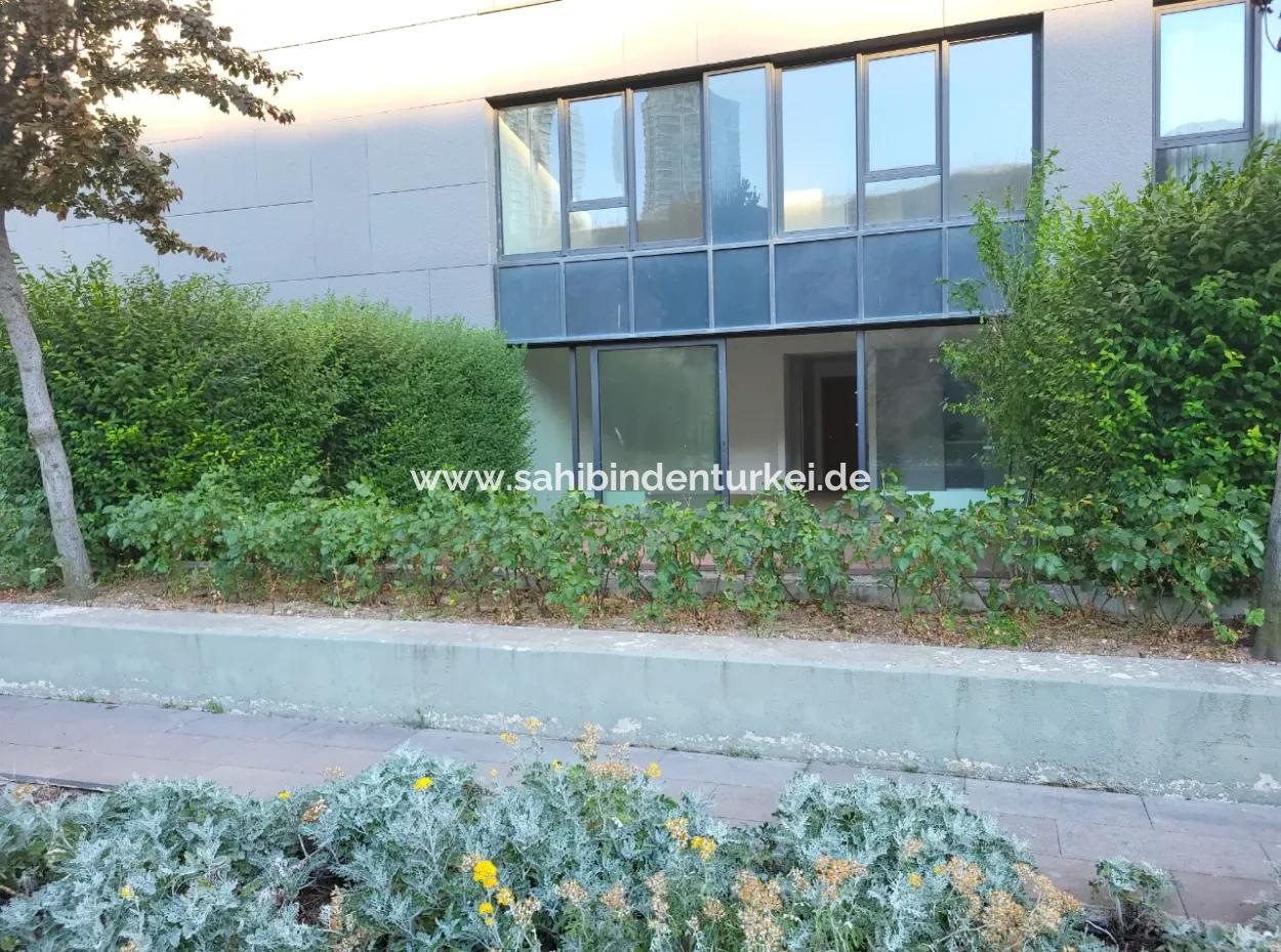 Kiracısız İncek Loft Satılık  2+1 Bahçe Dubleks Şehir Manzaralı Daire