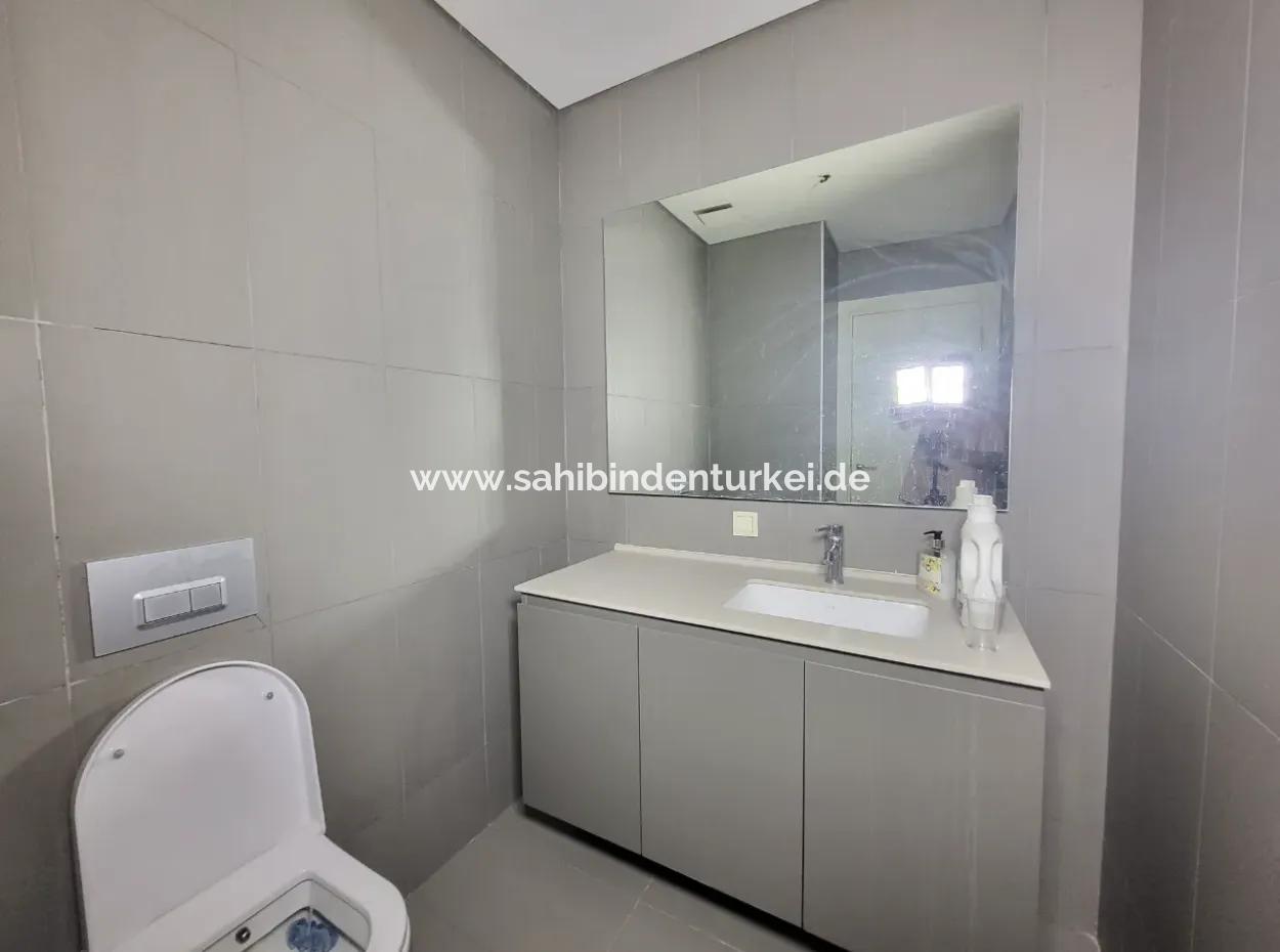 Kiracısız İncek Loft Satılık  2+1 Bahçe Dubleks Şehir Manzaralı Daire