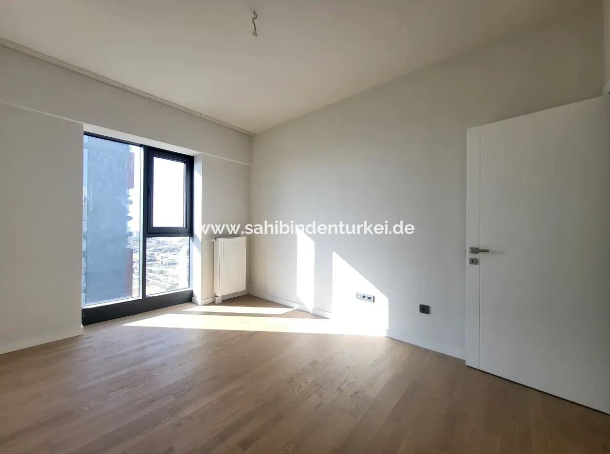 Kiralık Beytepe İncek Bulvar Loft Satılık 1+1 45 M² 18.Kat Daire