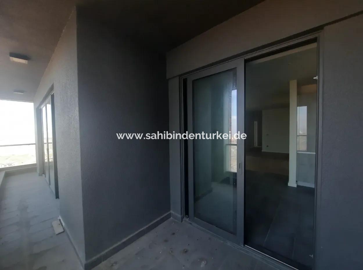 Beytepe İncek Bulvar Loft Satılık 5+1 12.Kat Kiracısız Daire