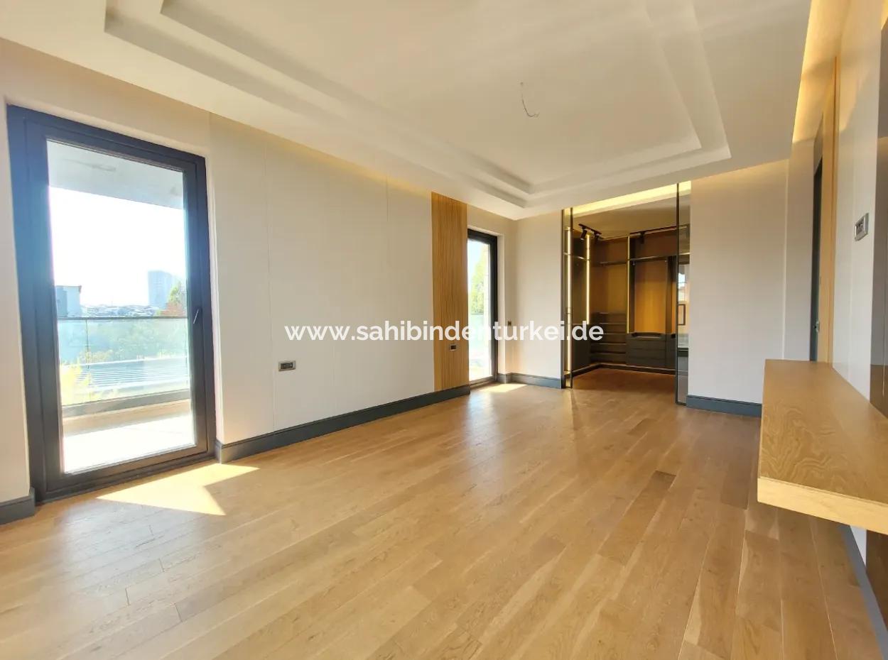İncek 800 M²  Arsa Da Lüks Dubleks Villa 4+2  İncek Mahallesi Gölbaşı Ankara Türkiye