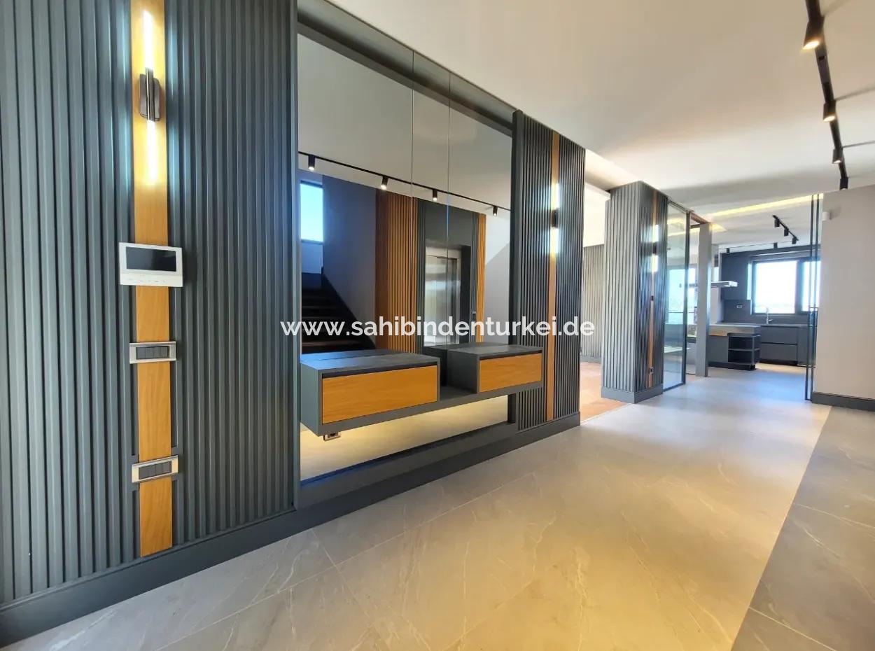 İncek 800 M²  Arsa Da Lüks Dubleks Villa 4+2  İncek Mahallesi Gölbaşı Ankara Türkiye