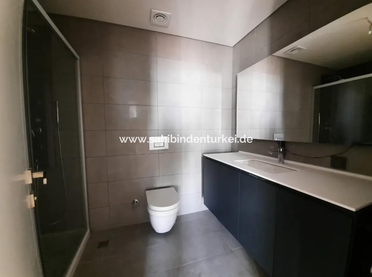 Kiracısız Beytepe İncek Bulvar Loft Satılık 4+1 22.Kat Park Manzaralı Daire