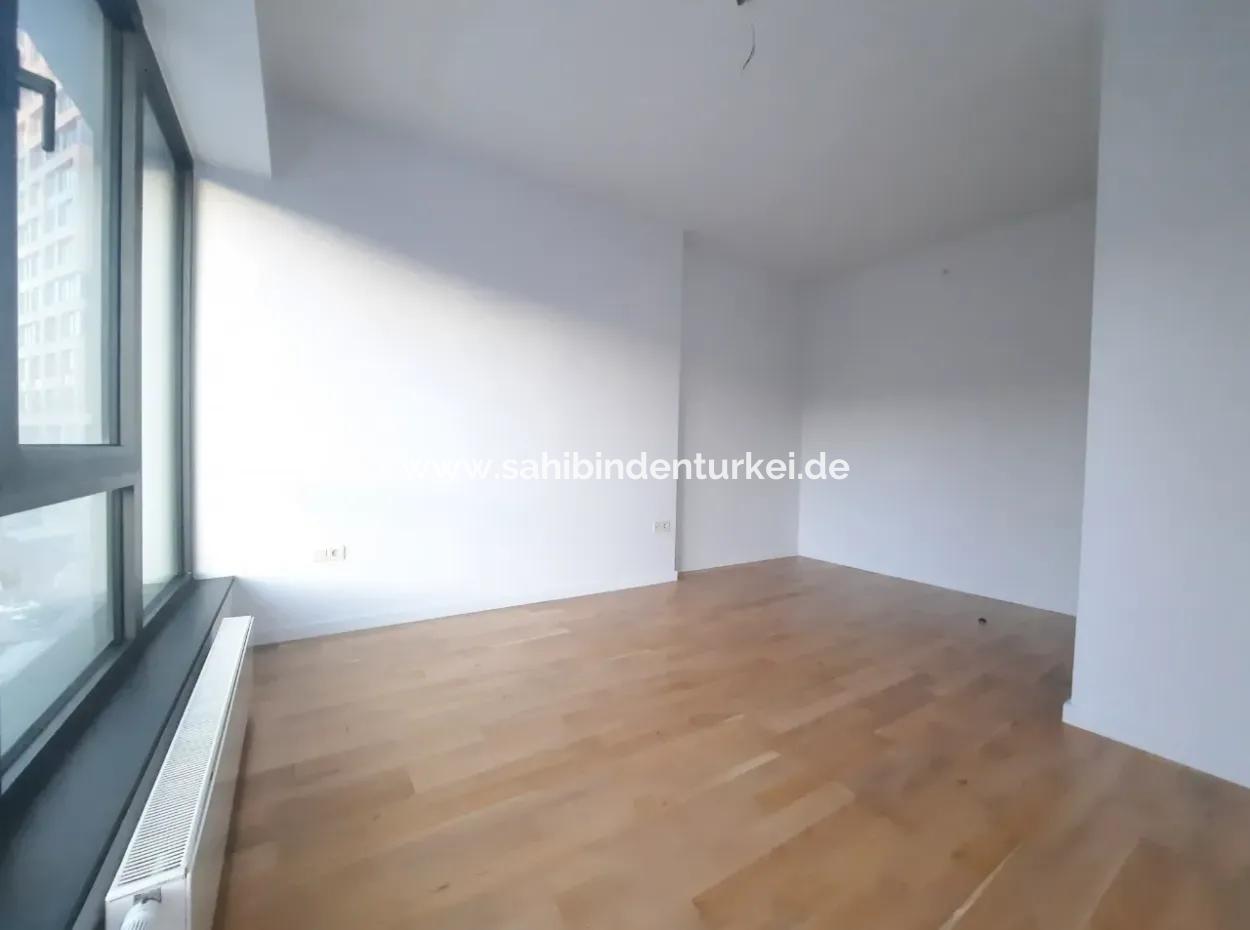 İncek Loft Satılık  2+1 Dubleks Şehir Manzaralı 2.Kat Daire