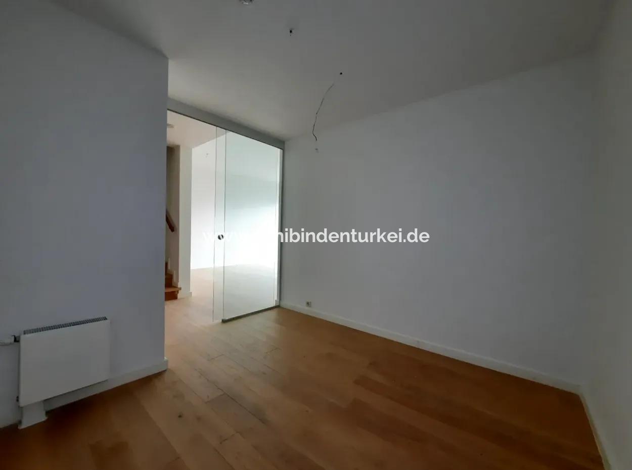 Göl Manzaralı Krediye Uygun İncek Loft Satılık  3+1 Dubleks Peyzaj Manzaralı 2.Kat Daire