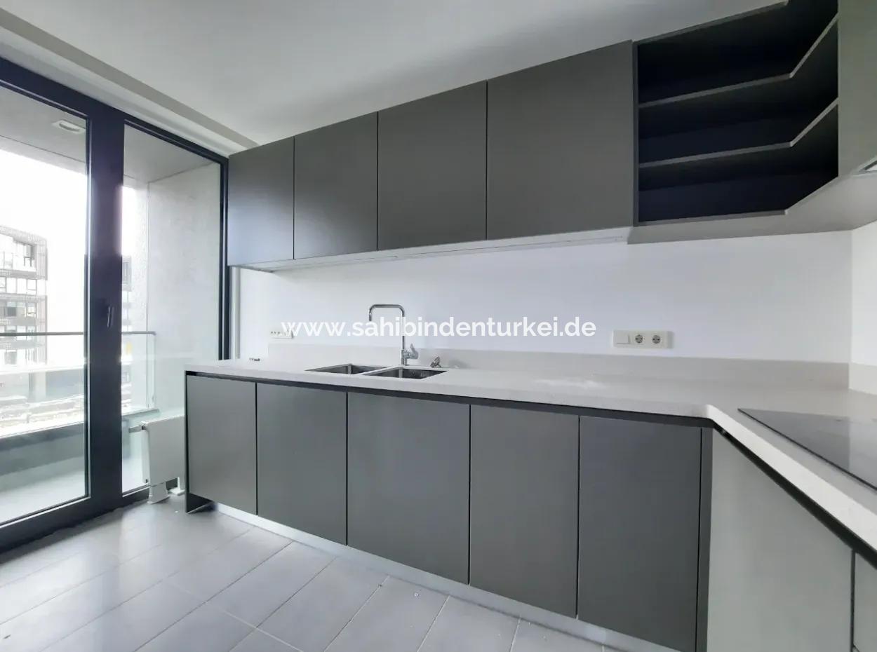 Krediye Uygun İncek Loft Satılık  3+1 Dubleks Peyzaj Manzaralı 1.Kat Daire