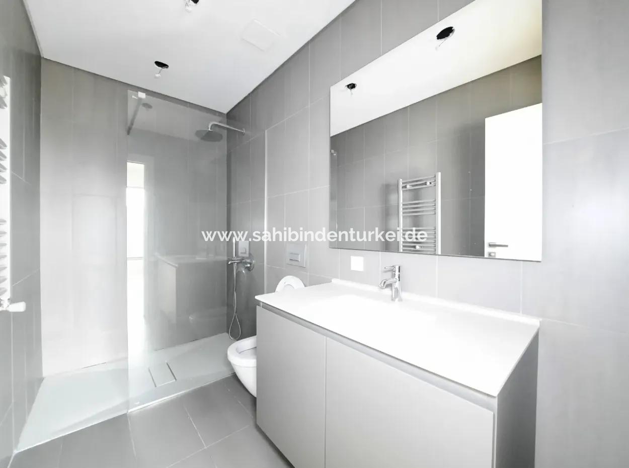 Göl Manzaralı Krediye Uygun İncek Loft Satılık  3+1 Dubleks Peyzaj Manzaralı 2.Kat Daire