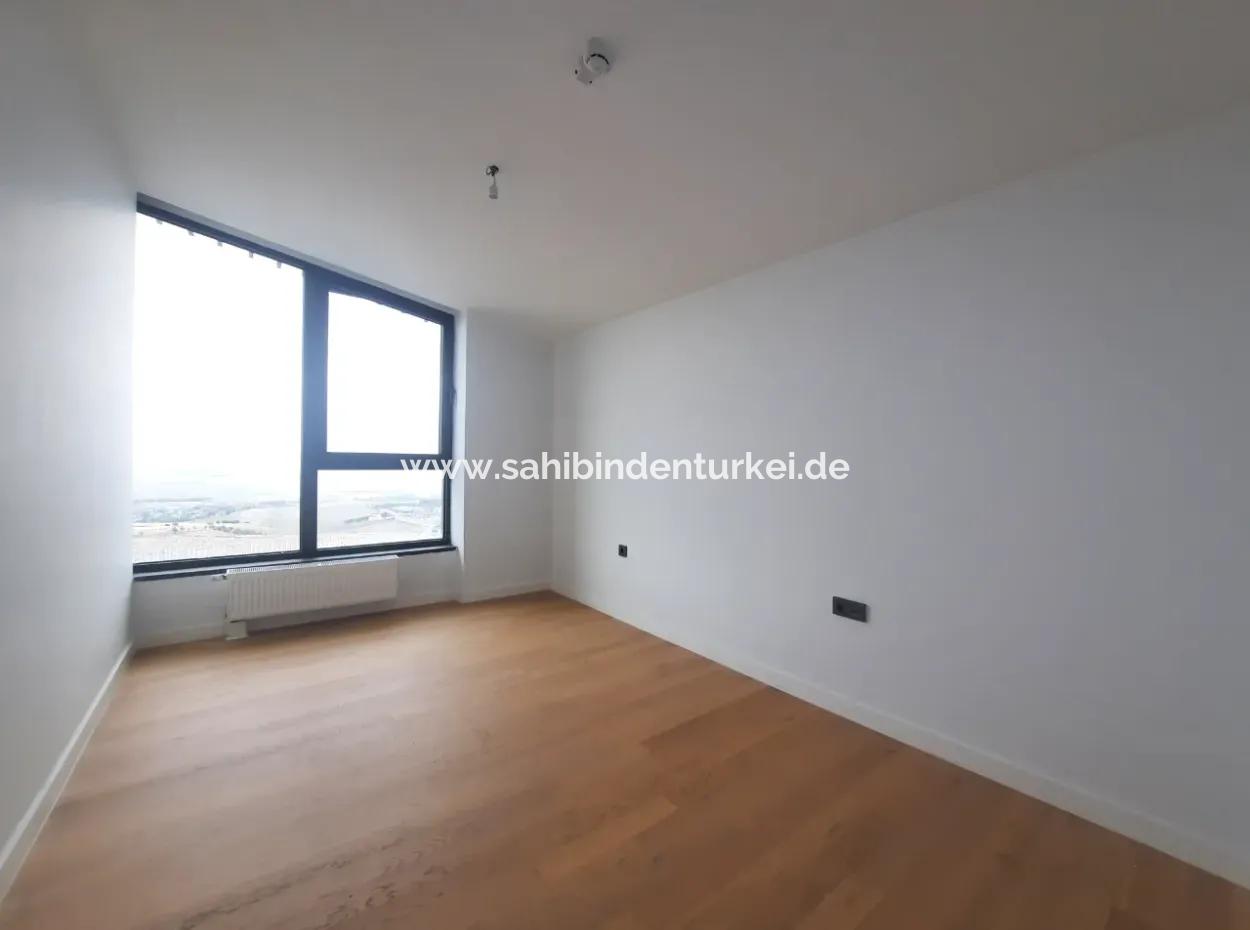 İncek Loft Satılık  5,5+1 Dubleks  Göl Manzaralı Kiracısız Daire