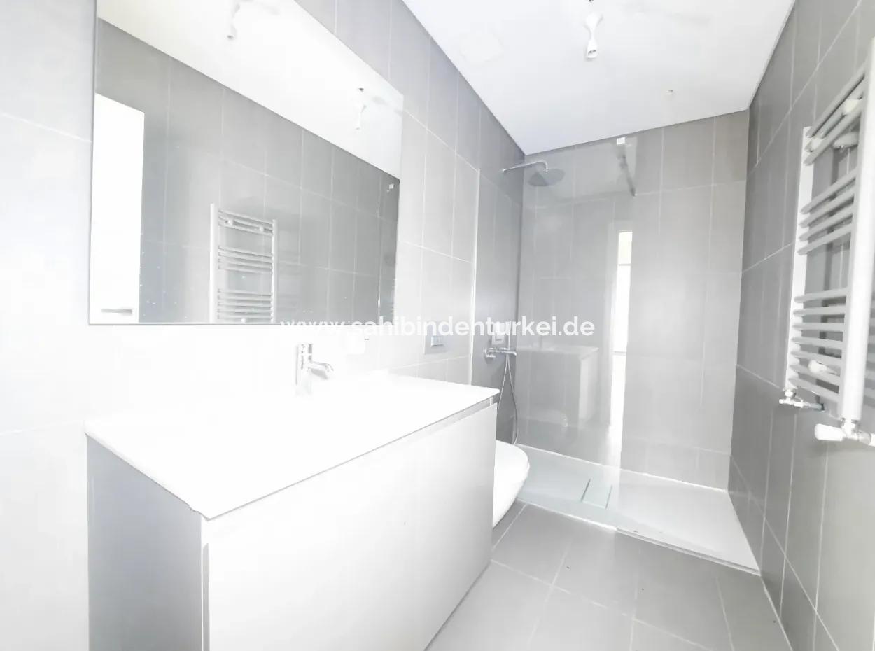 Krediye Uygun İncek Loft Satılık 3+1 Bahçe Dubleksi Peyzaj Manzaralı Daire