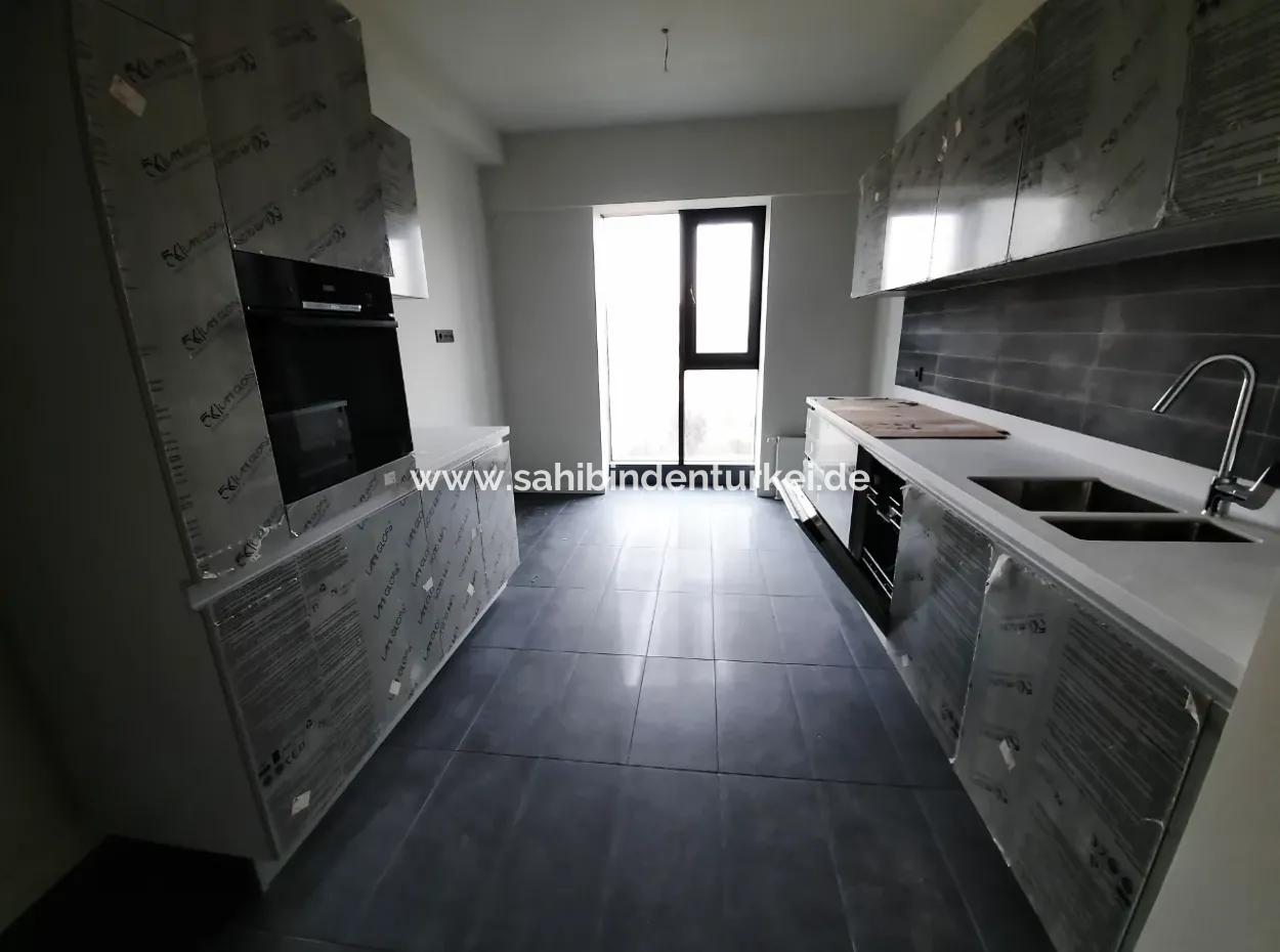 Beytepe İncek Bulvar Loft Satılık 3+1 130 M² 5.Kat Çayyolu Manzaralı Daire