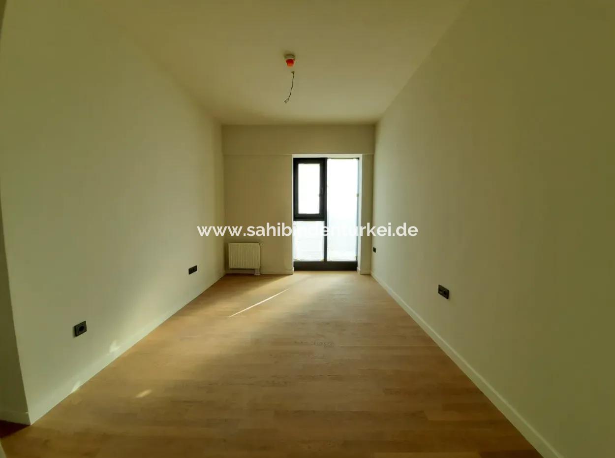 Beytepe İncek Bulvar Loft Satılık 2+1 68 M² 14.Kat Bulvar Cephe Daire