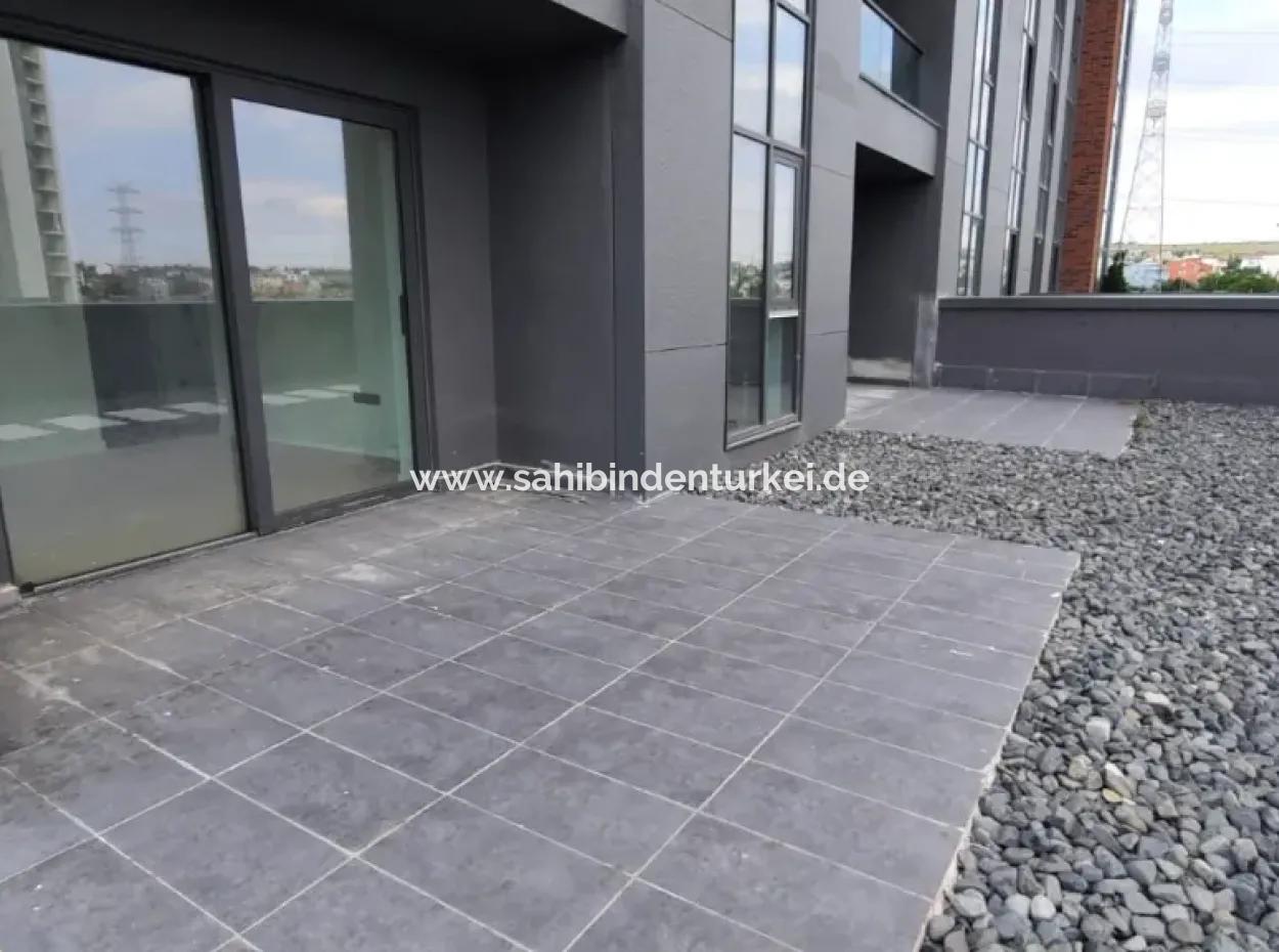 Beytepe İncek Bulvar Loft Satılık Teraslı 1+1 46 M² 1.Kat Bulvar Manzaralı Daire