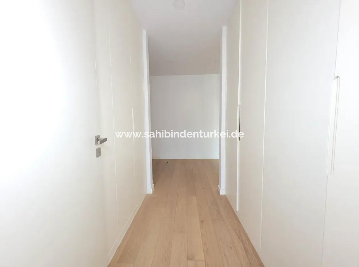 İncek Loft Satılık 2,5+1 Peyzaj Manzaralı 3.Kat Daire