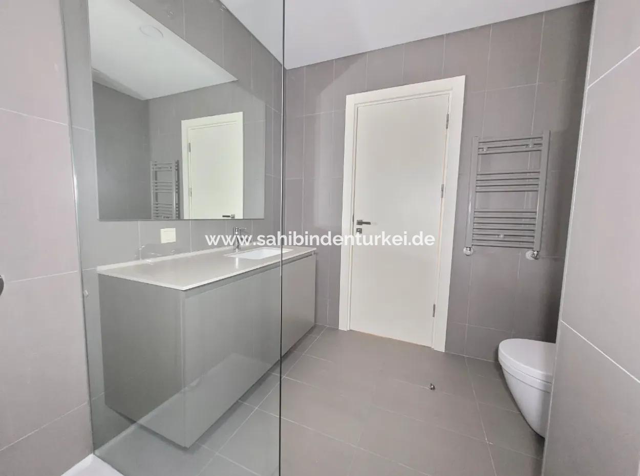 İncek Loft Satılık 2,5+1 Peyzaj Manzaralı 3.Kat Daire