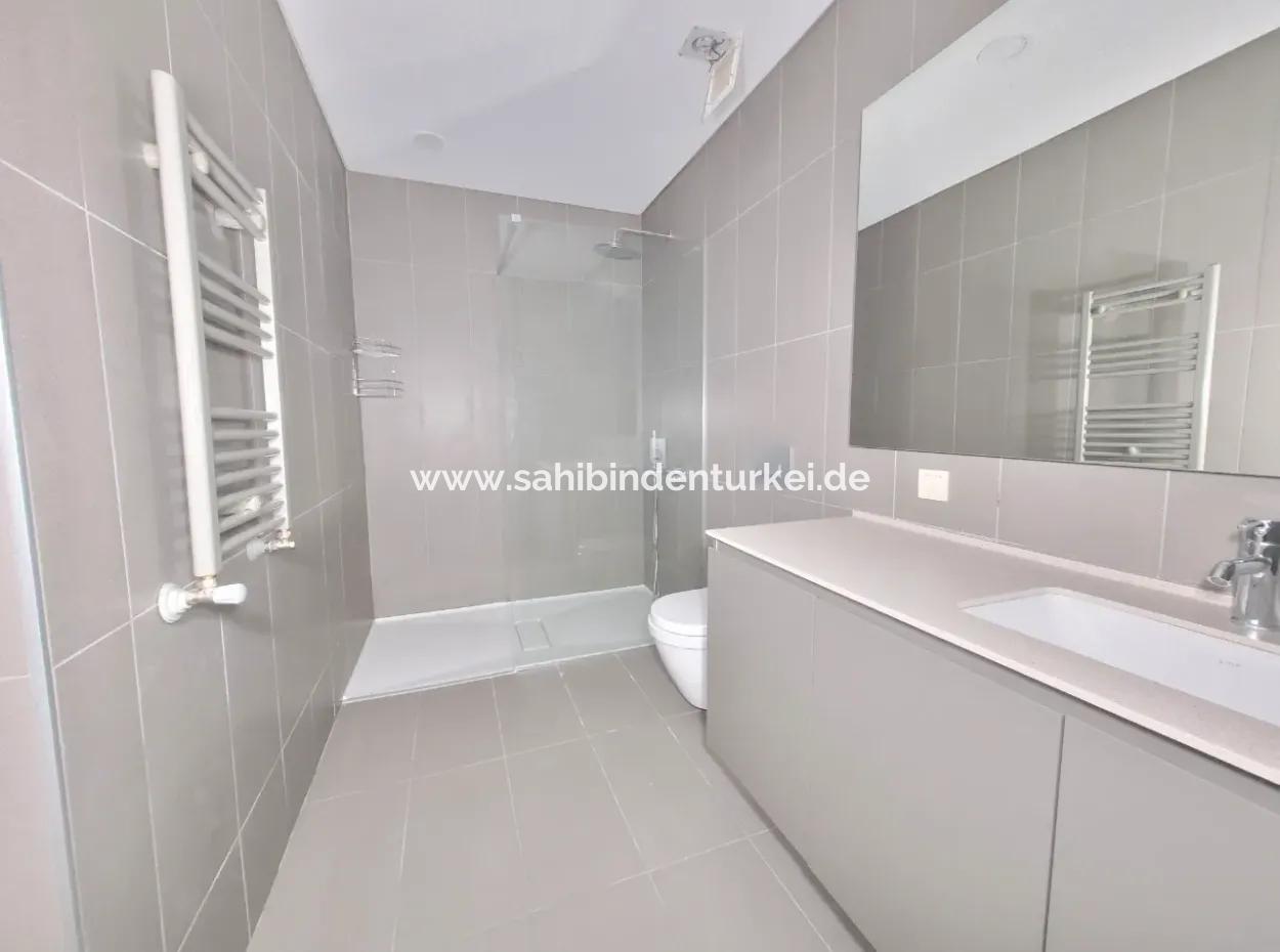 İncek Loft Satılık 2,5+1 Peyzaj Manzaralı 3.Kat Daire