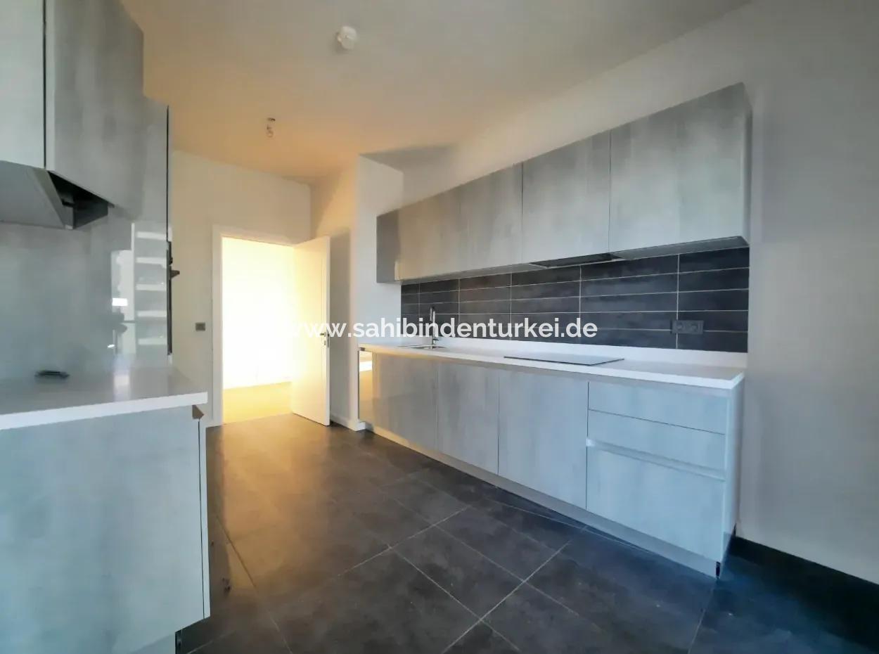 Kiracısız Beytepe İncek Bulvar Loft Satılık 3+1 130 M² 17.Kat Mogan Manzaralı Güney Cephe Daire