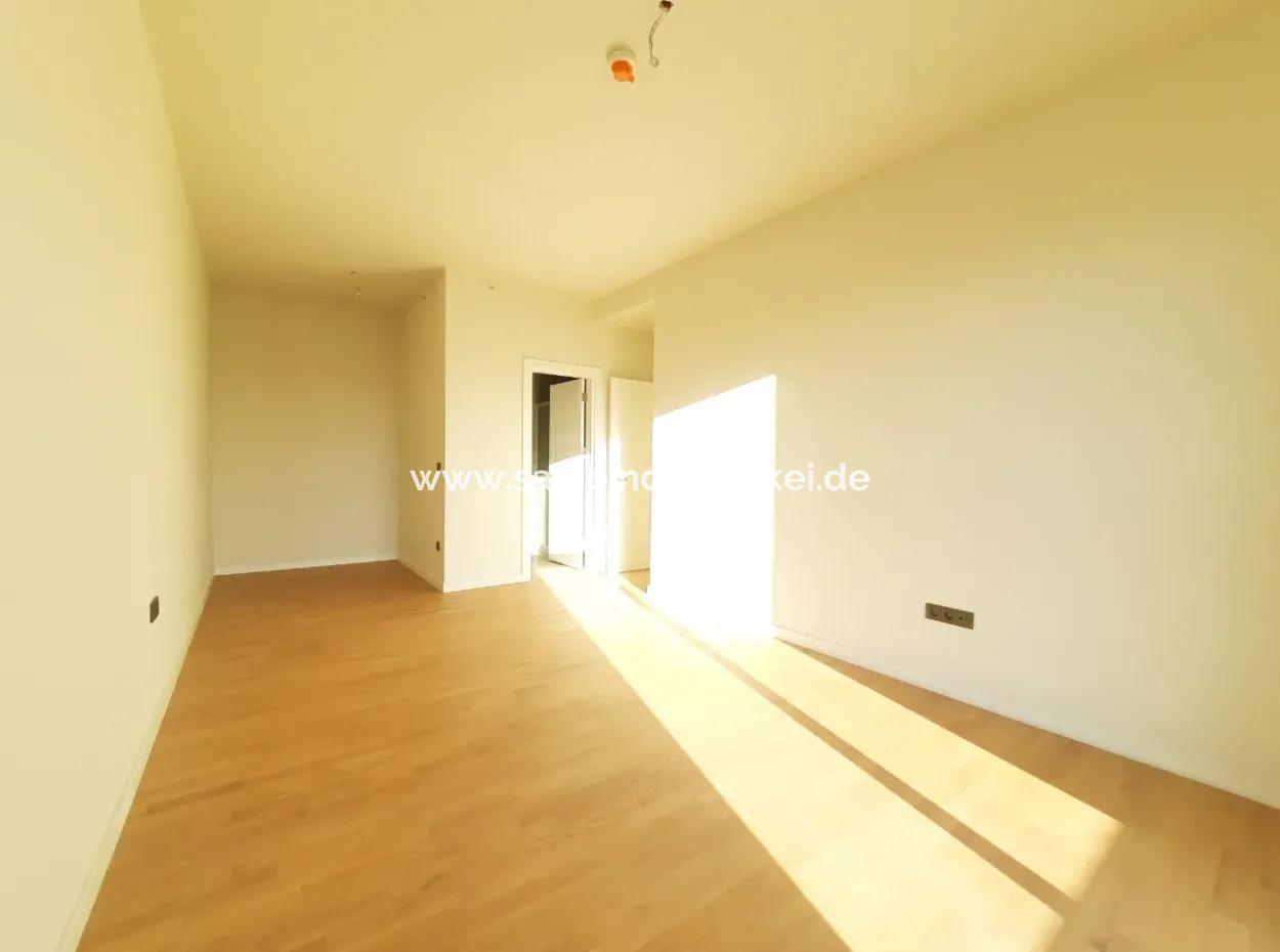 Kiracısız Beytepe İncek Bulvar Loft Satılık 3+1 130 M² 17.Kat Mogan Manzaralı Güney Cephe Daire