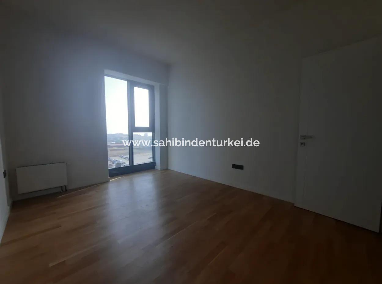 Beytepe İncek Bulvar Loft Satılık 3+1 130 M² 23.Kat Bulvar Manzaralı Daire