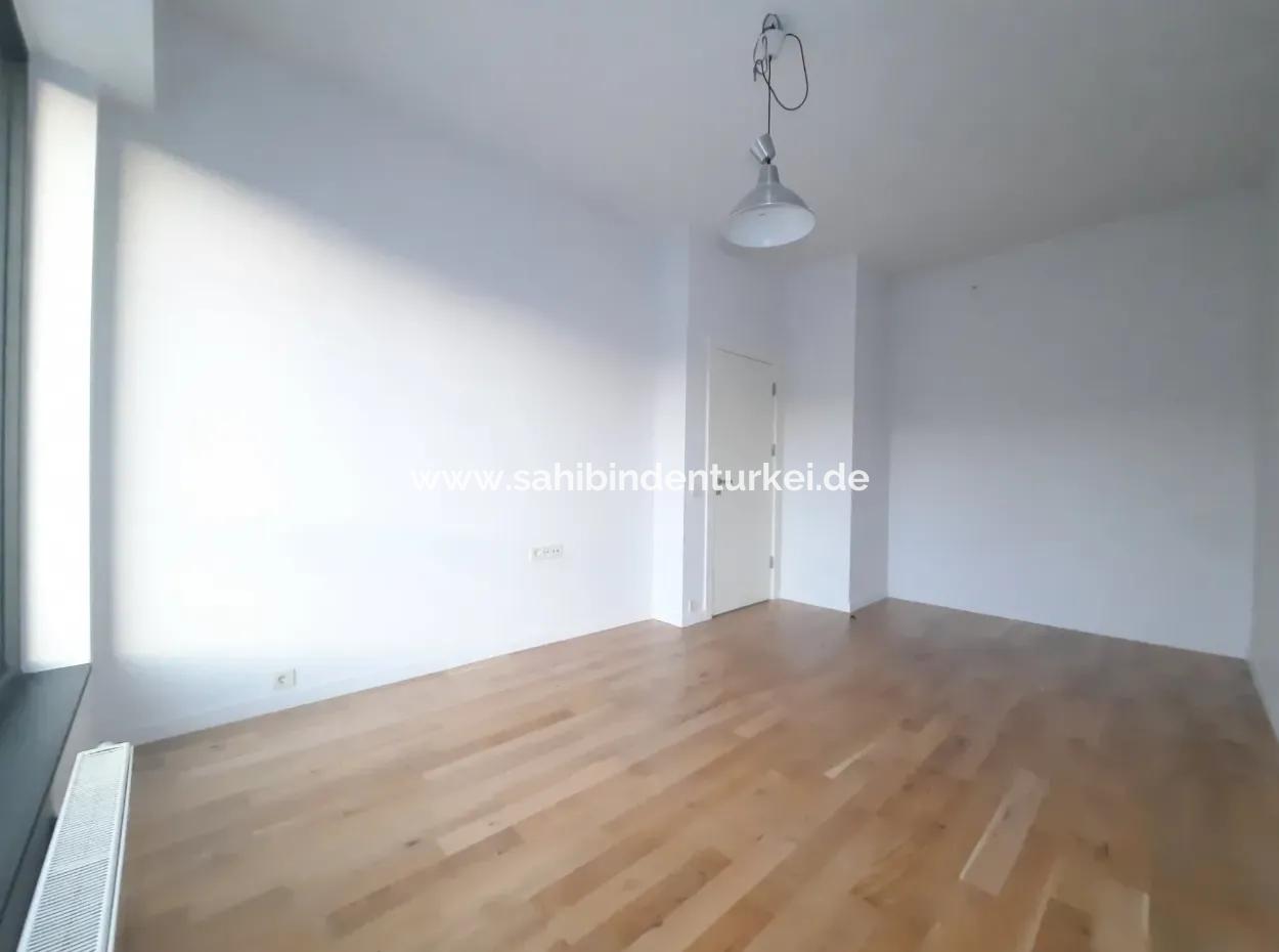 İncek Loft Satılık  2+1 Dubleks Şehir Manzaralı 2.Kat Daire