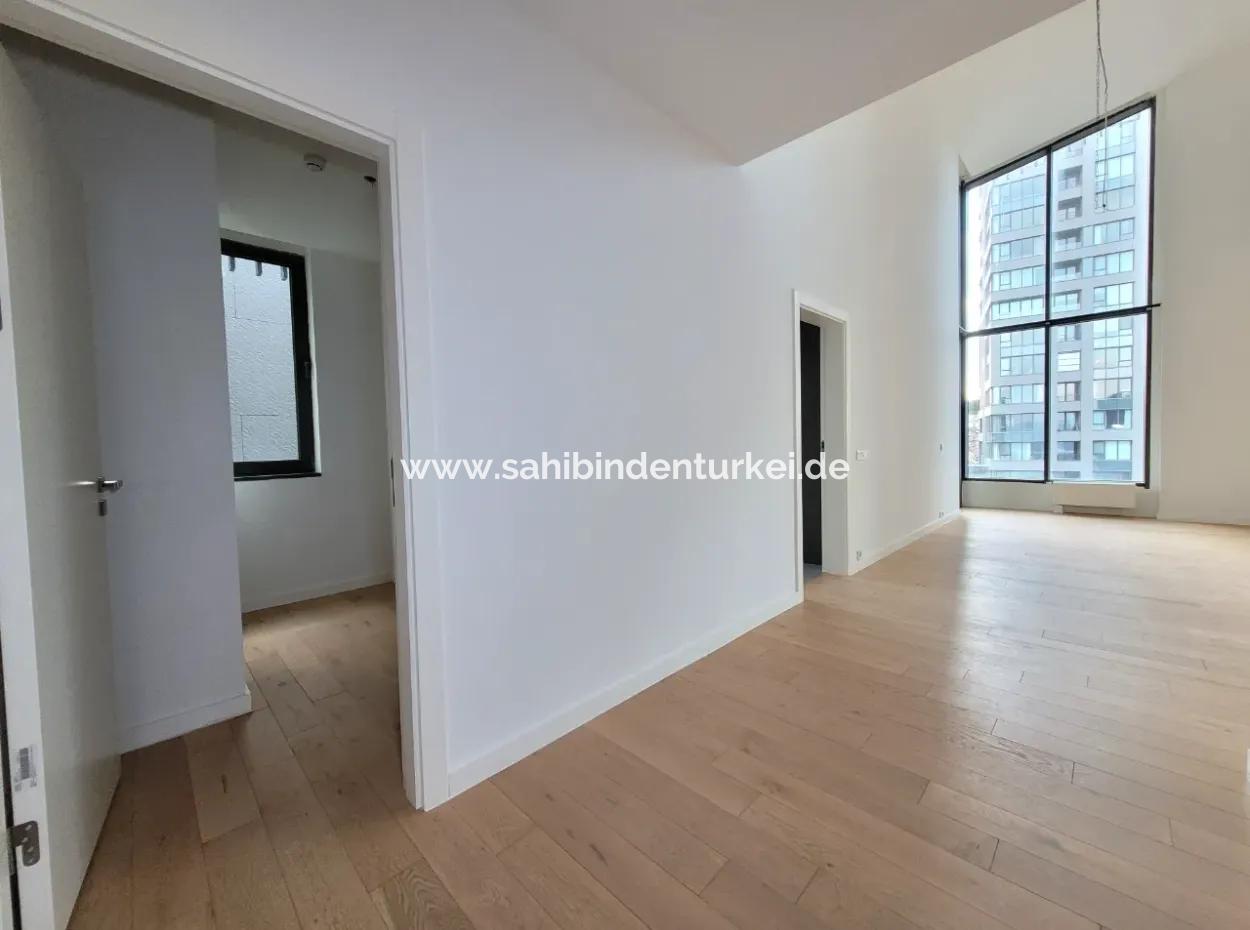 İncek Loft Satılık  5.5+1 Dubleks  Peyzaj Manzaralı 6.Kat Kiracısız Daire