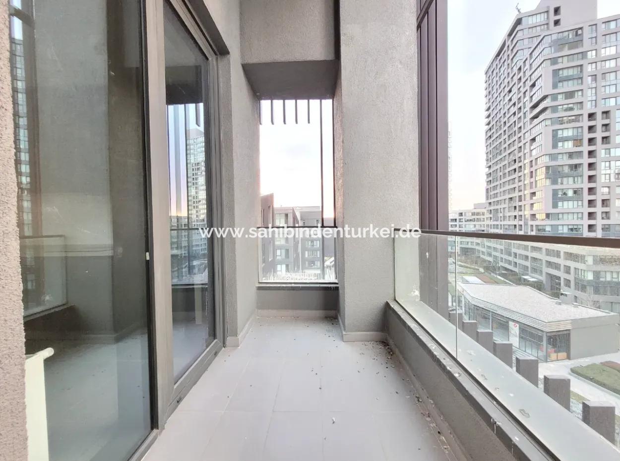 İncek Loft Satılık  5.5+1 Dubleks  Peyzaj Manzaralı 6.Kat Kiracısız Daire