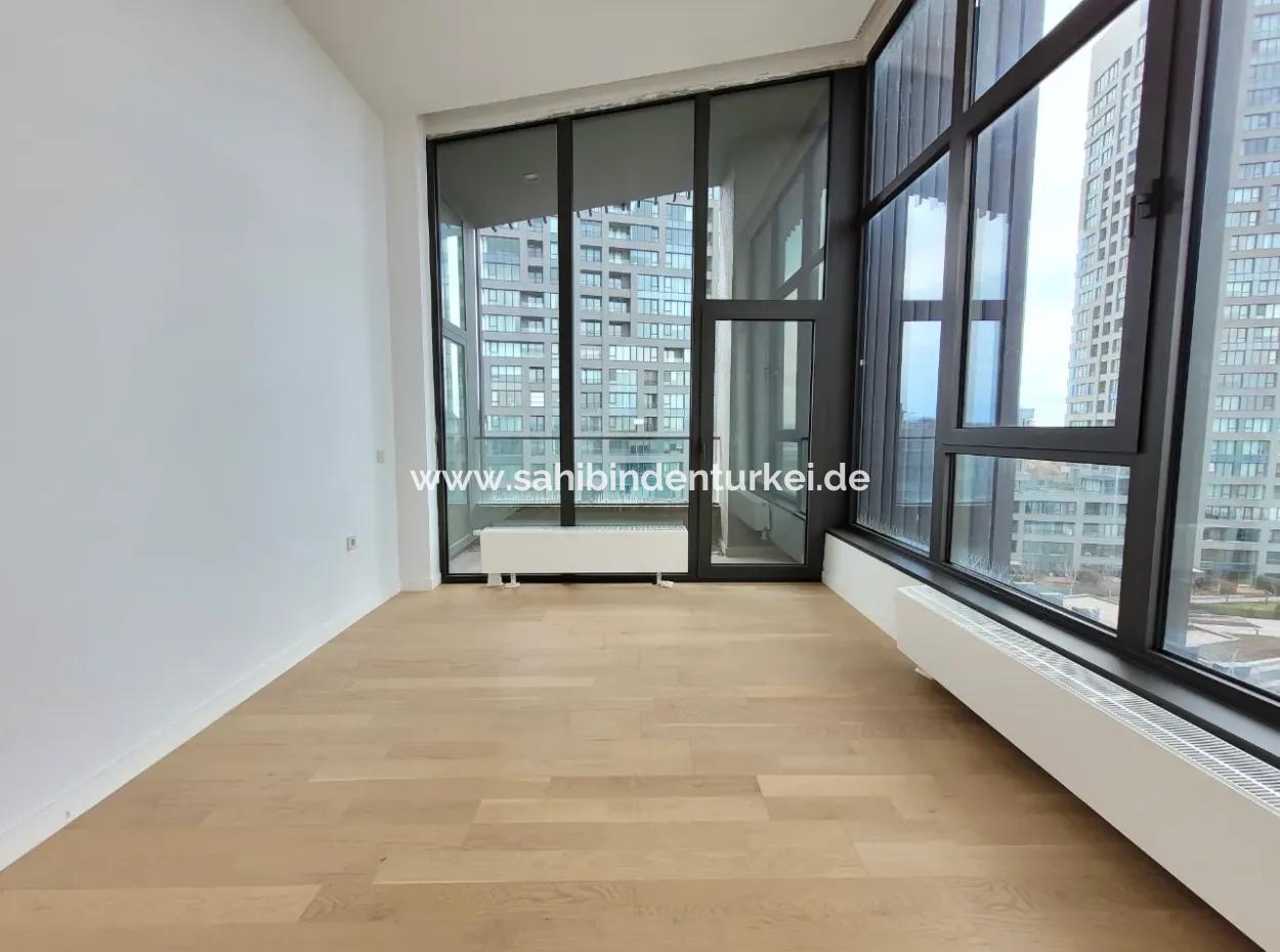 İncek Loft Satılık  5.5+1 Dubleks  Peyzaj Manzaralı 6.Kat Kiracısız Daire