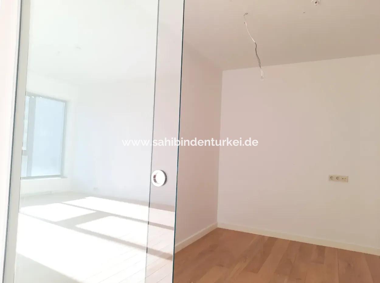 Boş Krediye Uygun İncek Loft Satılık  3+1 Dubleks Peyzaj Manzaralı 1.Kat Daire