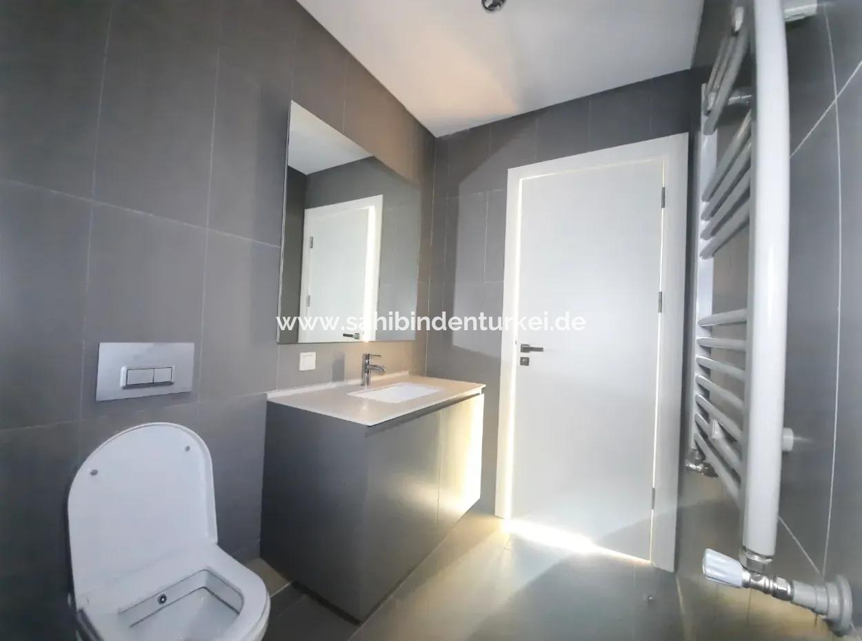 Boş Krediye Uygun İncek Loft Satılık  3+1 Dubleks Peyzaj Manzaralı 1.Kat Daire