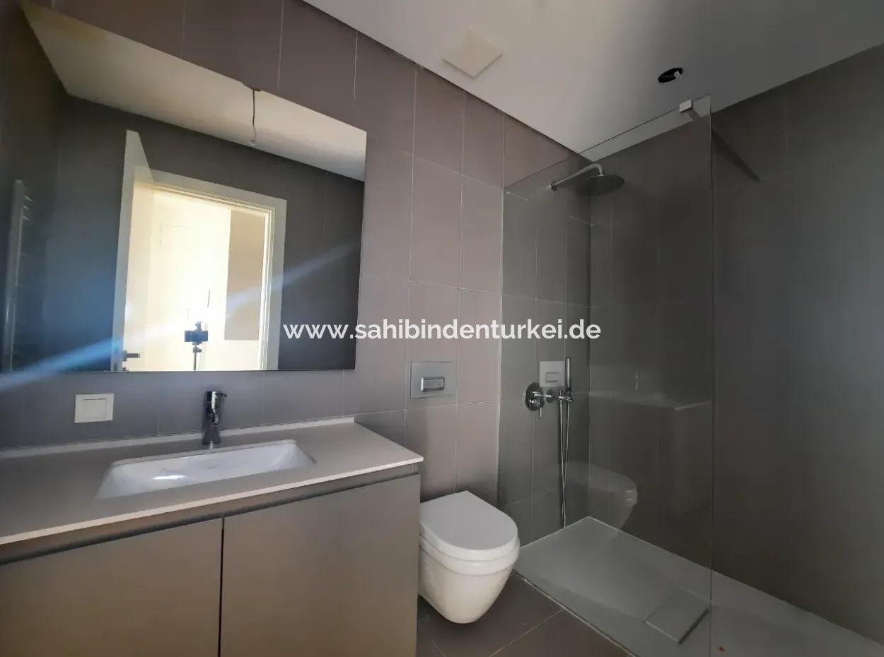 Boş Krediye Uygun İncek Loft Satılık  3+1 Dubleks Peyzaj Manzaralı 1.Kat Daire