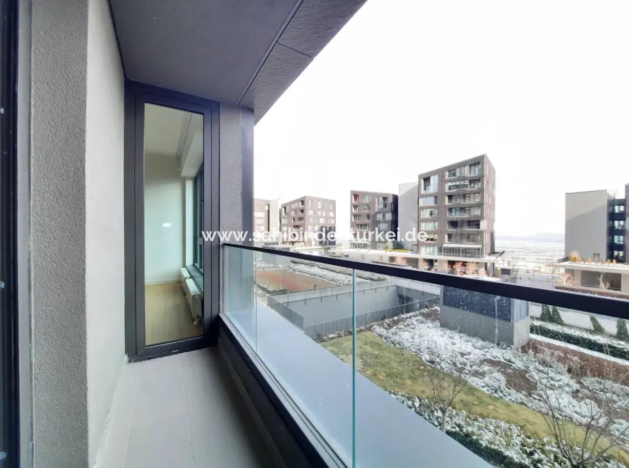 Boş Krediye Uygun İncek Loft Satılık  3+1 Dubleks Peyzaj Manzaralı 1.Kat Daire