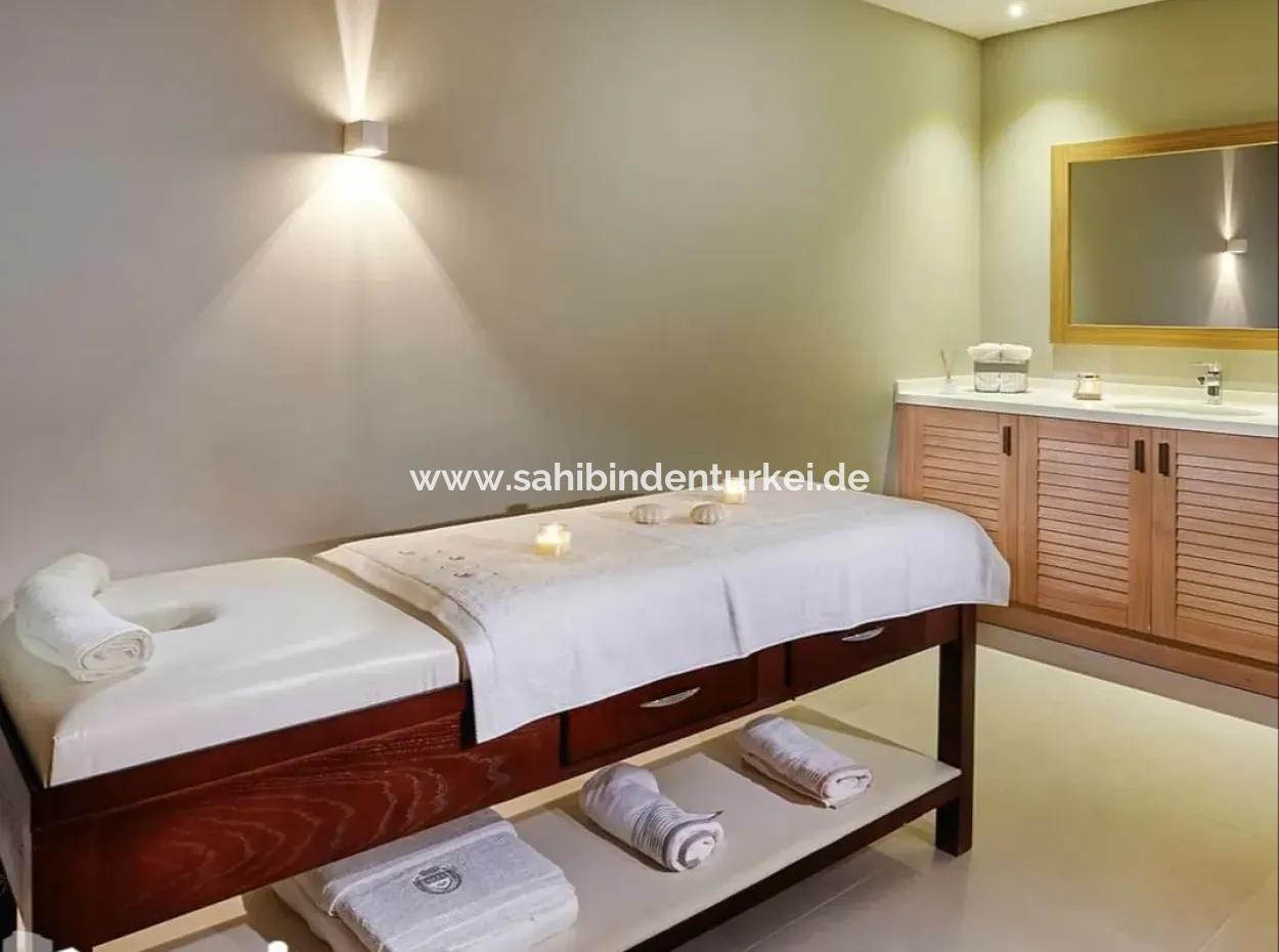 Boş Krediye Uygun İncek Loft Satılık  3+1 Dubleks Peyzaj Manzaralı 1.Kat Daire