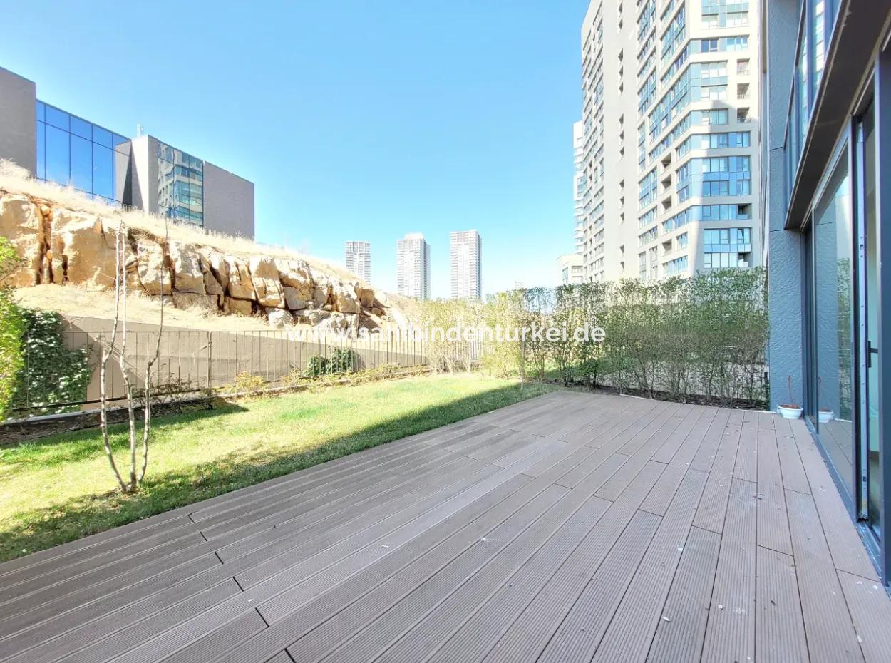 Kiracısız İncek Loft Satılık  2+1 Bahçe Dubleks Şehir Manzaralı Daire