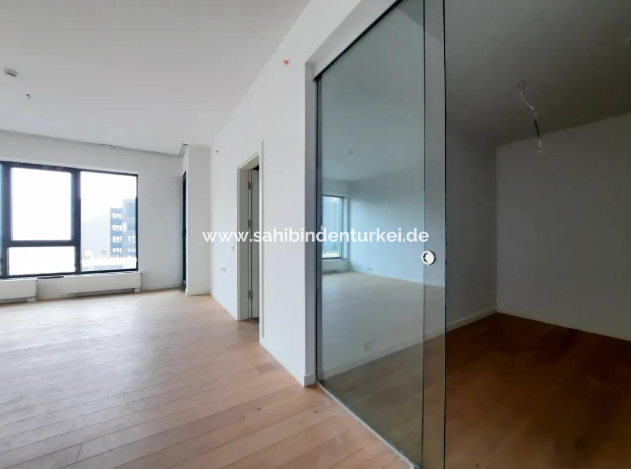 İncek Loft Satılık  3+1 Dubleks Peyzaj Manzaralı 2.Kat Daire