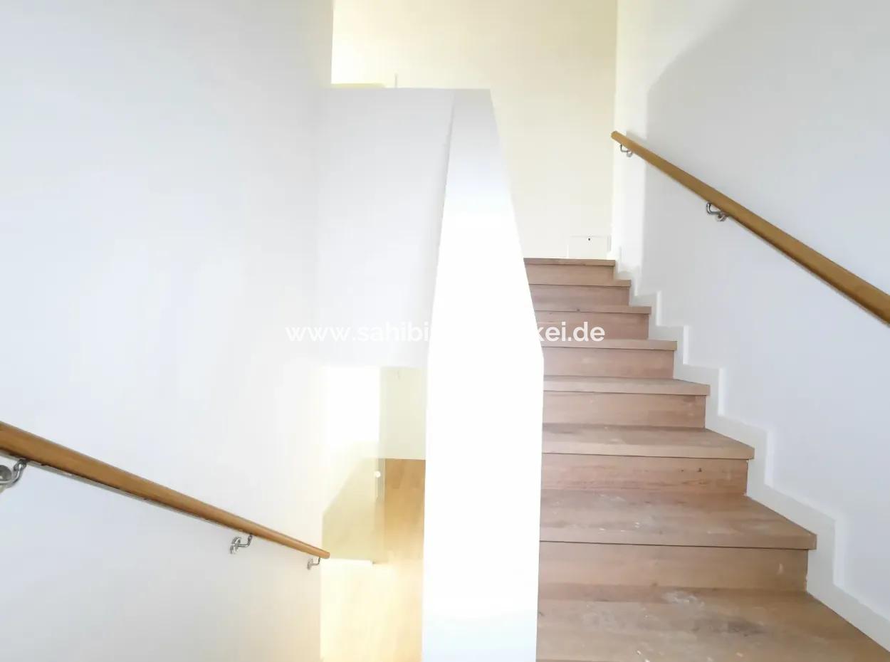 İncek Loft Satılık  3+1 Dubleks Peyzaj Manzaralı 2.Kat Daire