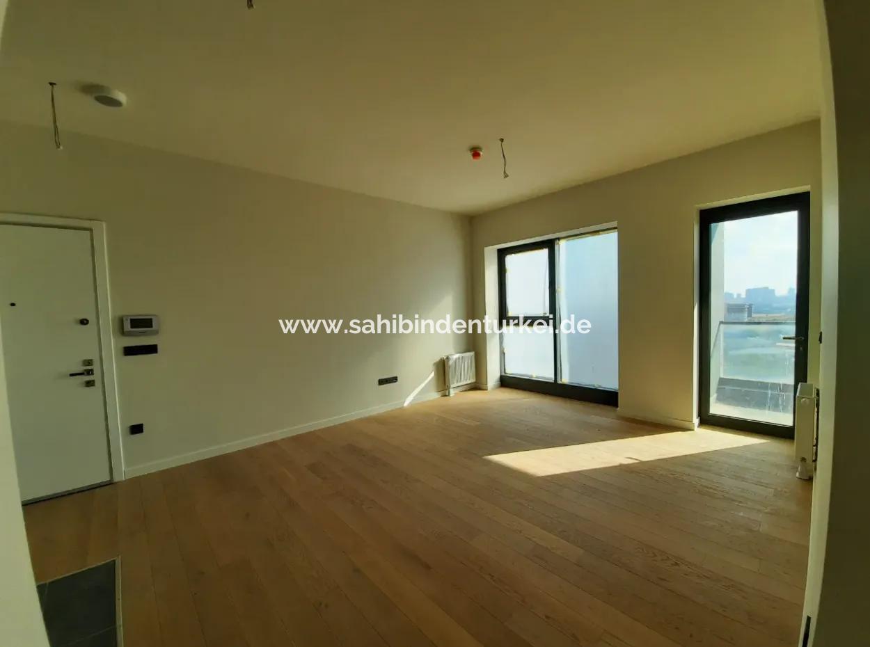 Beytepe İncek Bulvar Loft Satılık 2+1 68 M² 10.Kat Güney Cephe Daire