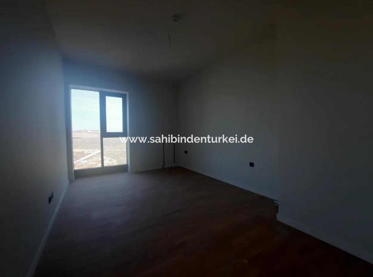 Beytepe İncek Bulvar Loft Satılık 5+1 10.Kat Kiracısız Daire