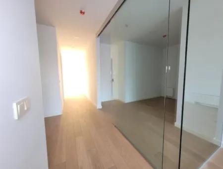 Boş Krediye Uygun İncek Loft Satılık 2,5+1 Peyzaj Manzaralı Kiracısız 2.Kat Daire
