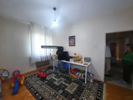 Ümitköy Merkezde Ümitköy Sitesinde Satılık 100 M² 3+1 Daire