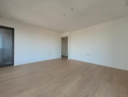 İncek Loft Kiralık 3+1 Şehir Manzaralı 19.Kat Daire