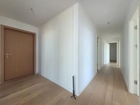İncek Loft Kiralık 3+1 Şehir Manzaralı 19.Kat Daire